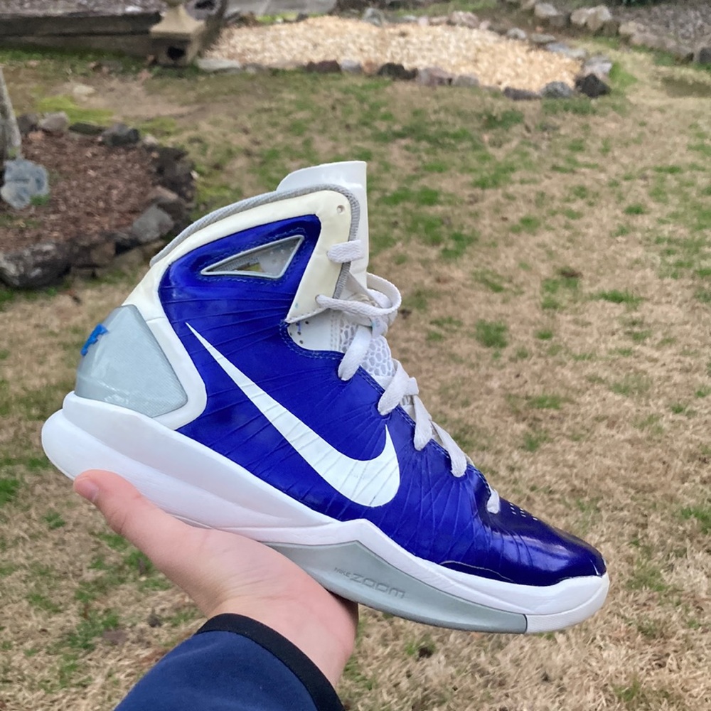 Super rare Kobe 16 hyper royal 2010